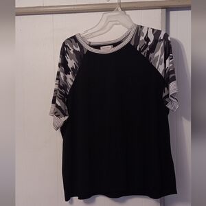 3X T-shirt by Southern Stitch Casual Vacay EUC